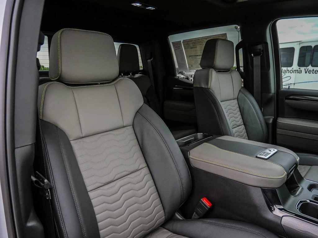 2026 Chevrolet Silverado 1500 ZR2 - Photo 29