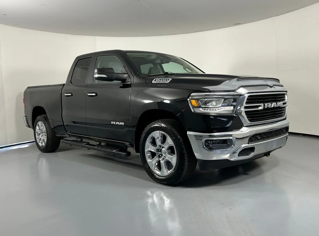 2019 RAM 1500 Big Horn/Lone Star 4x4 Quad Cab 6'4's photo