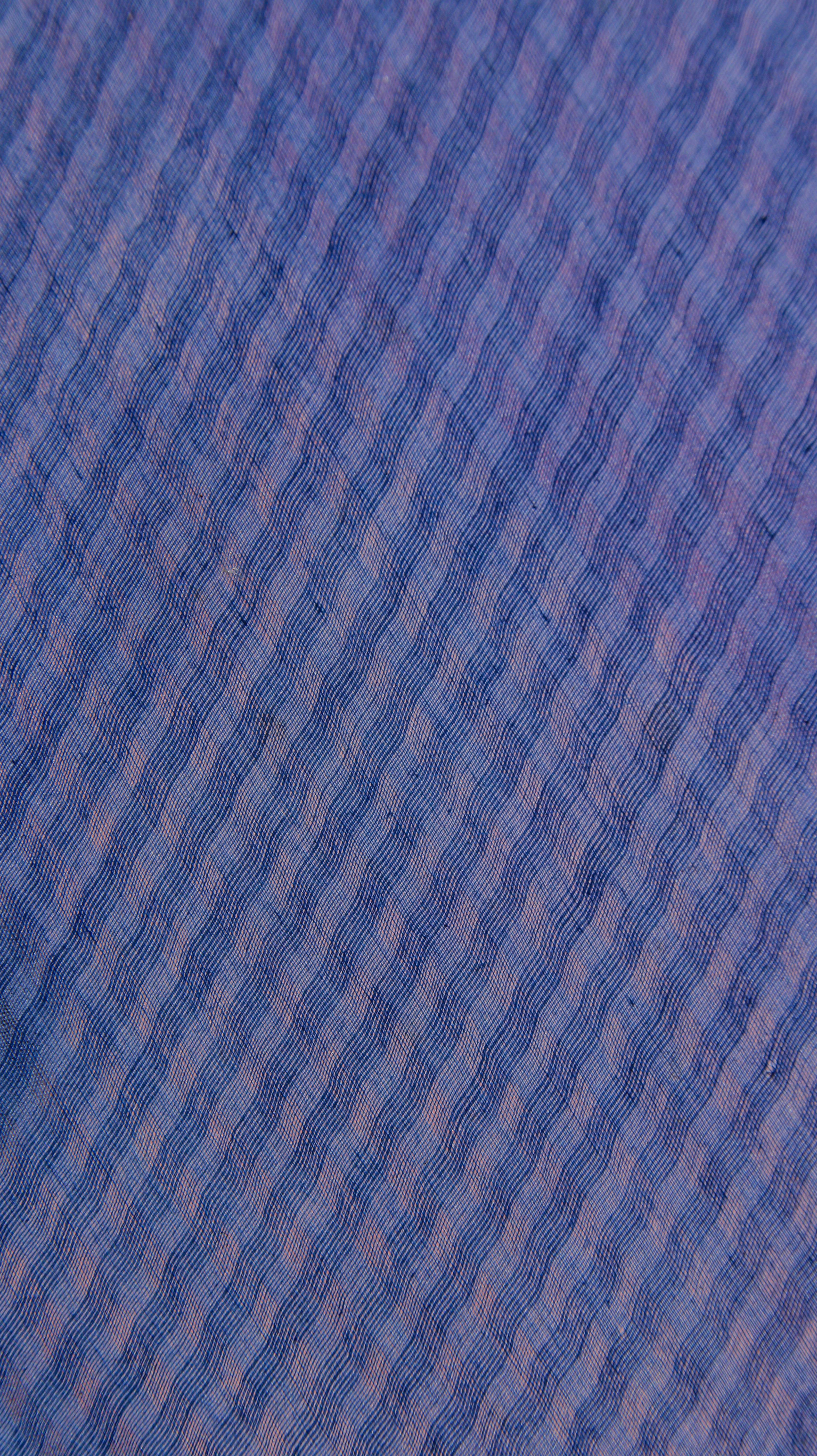 Customer preparing vehicle and paperwork for trade-in appraisal