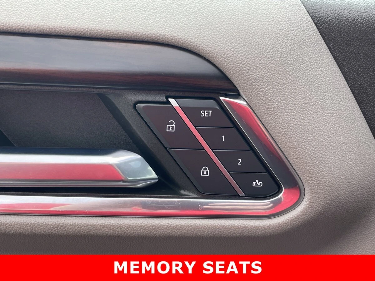 2023 GMC Sierra 1500 SLT - Photo 18