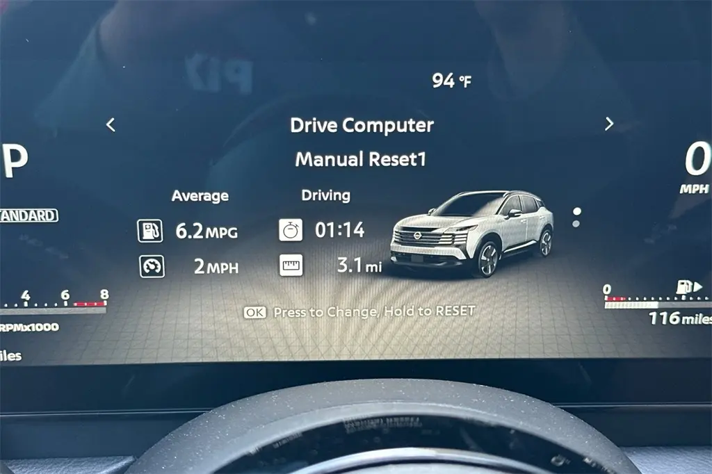 2026 Nissan Kicks SR photo 21