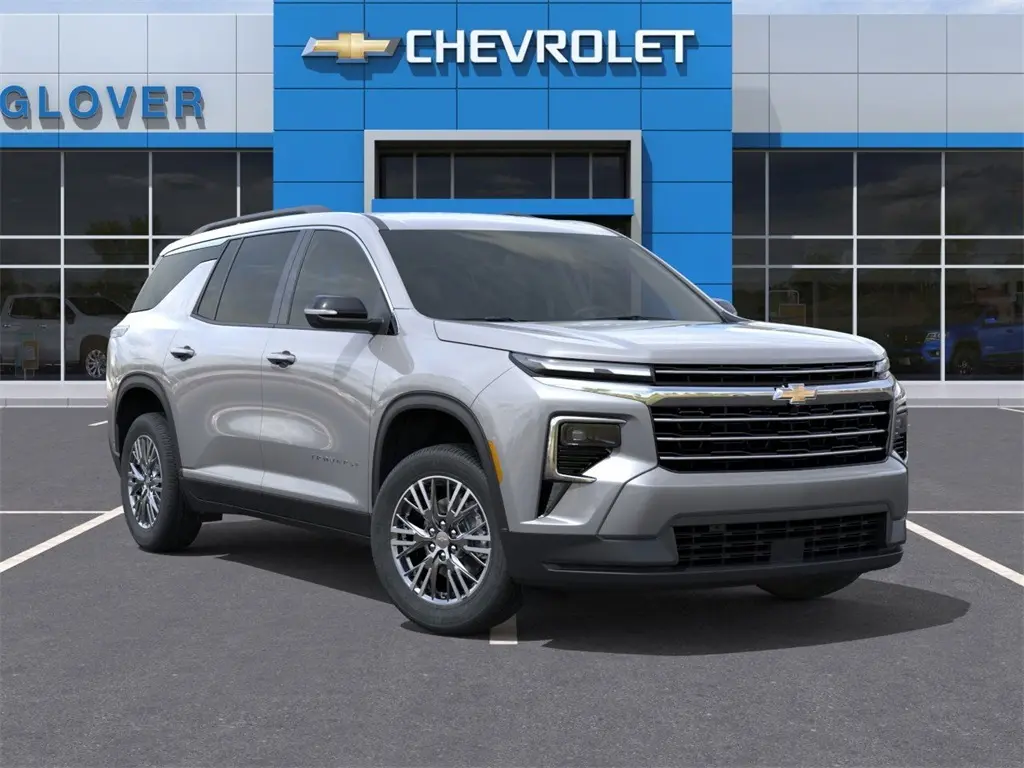 2026 Chevrolet Traverse 2LT photo 7