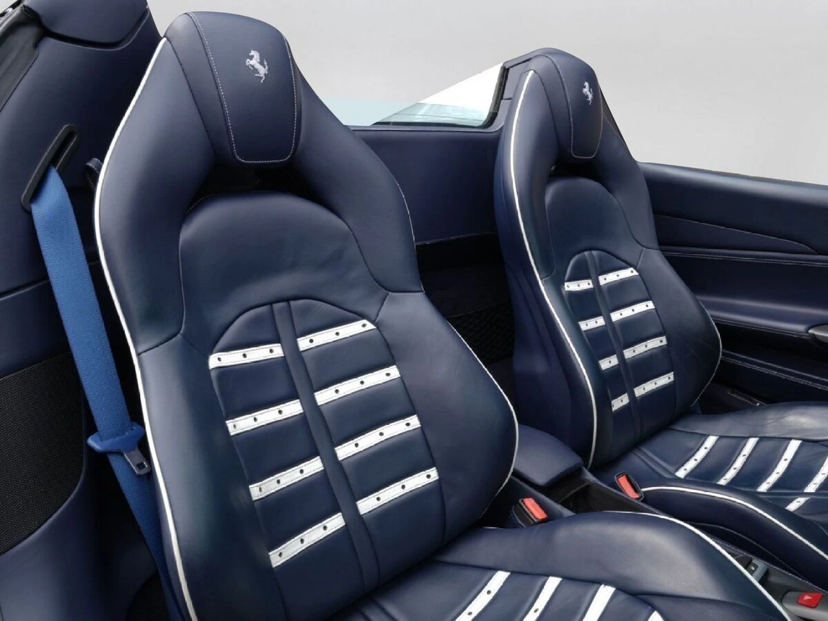 2017 Ferrari 488 GTB Base - Photo 30