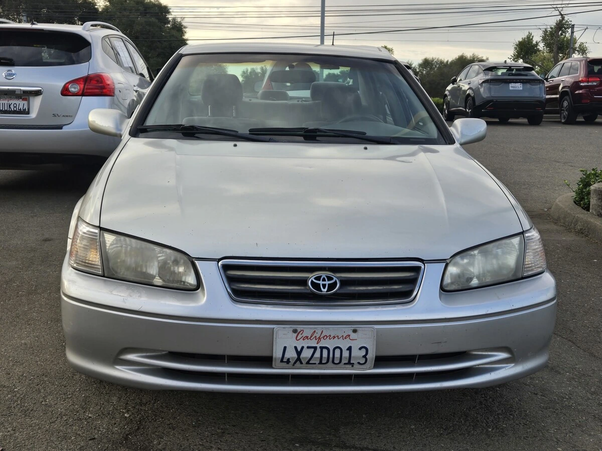 Used 2000 Toyota Camry CE with VIN 4T1BG22K3YU683018 for sale in Folsom, CA