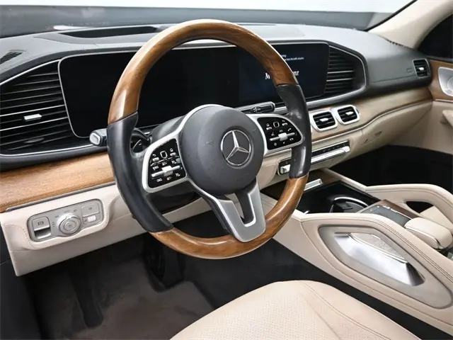 2020 Mercedes Benz GLS 450 4MATIC photo 19