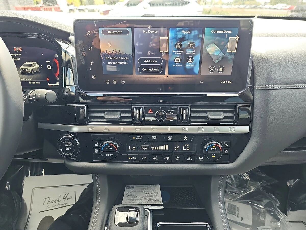 2026 Nissan Pathfinder Platinum - Photo 25