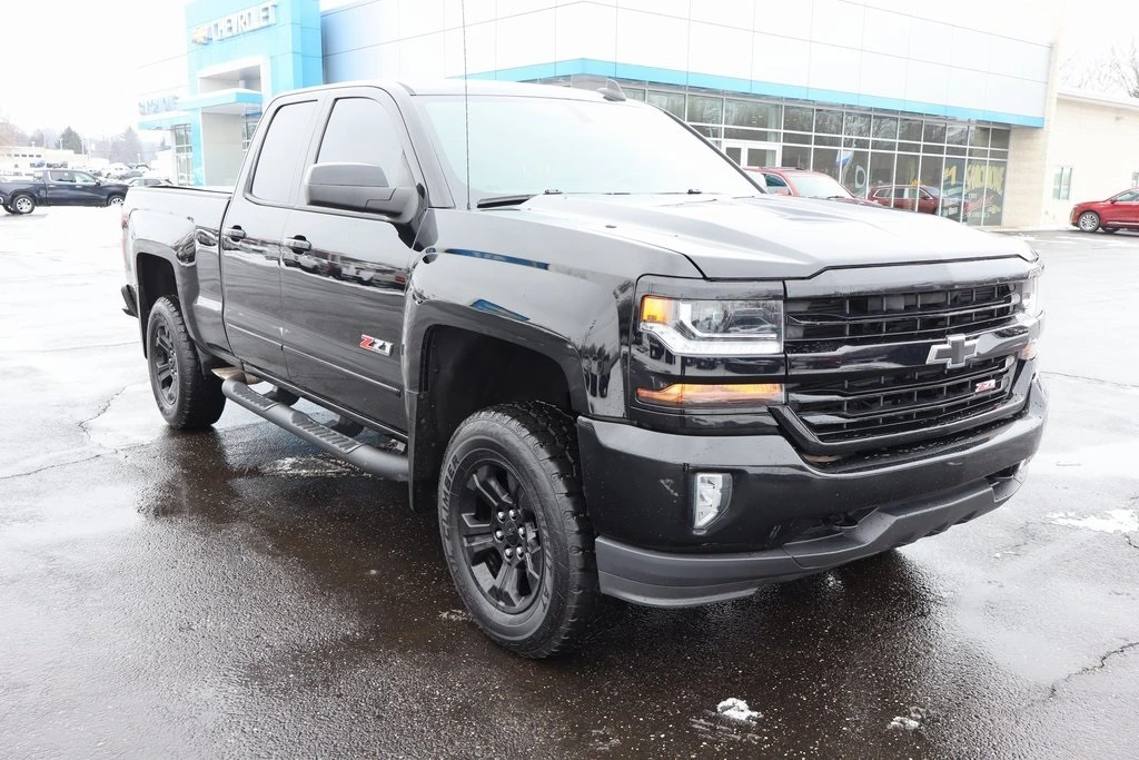 Used 2019 Chevrolet Silverado 1500 LD LT Z71 with VIN 2GCVKPEC8K1123290 for sale in Atwater, OH