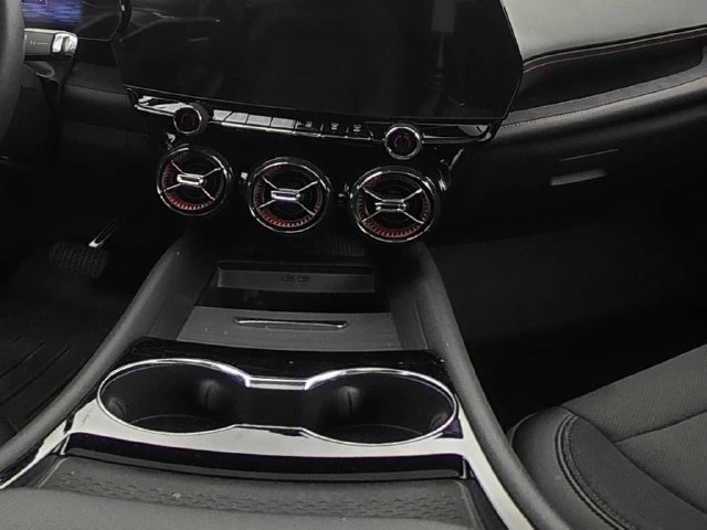 2025 Chevrolet Blazer EV RS - Photo 37