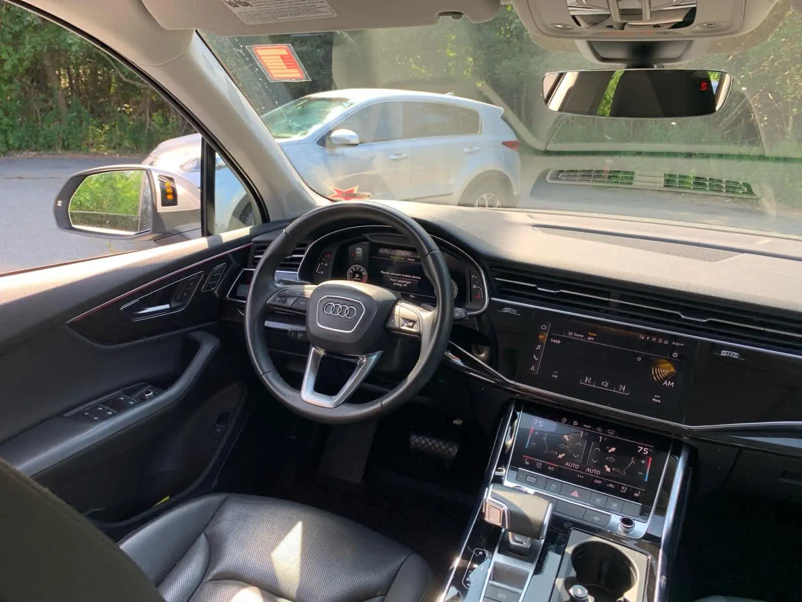 2022 Audi Q7 Premium Plus photo 32