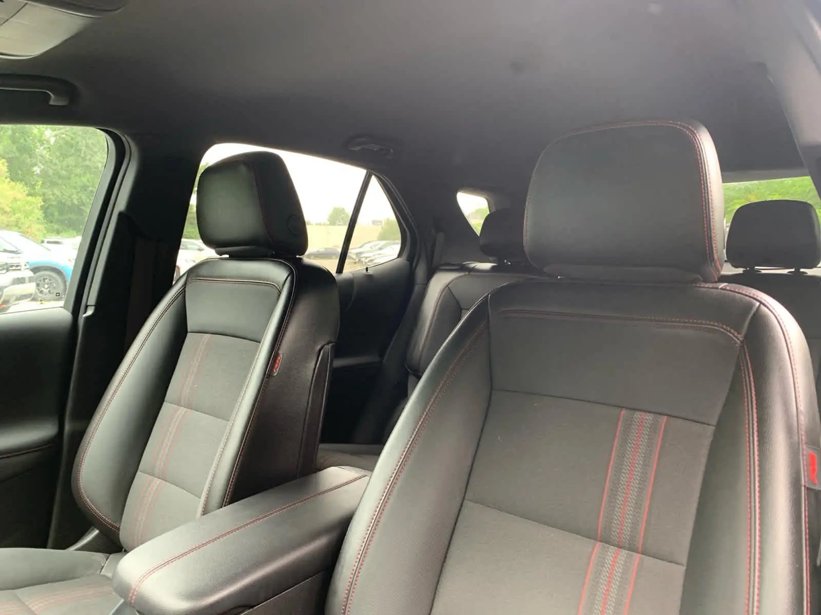 2022 Chevrolet Equinox RS photo 11