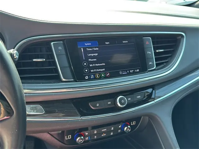 2024 Buick Enclave Premium photo 18