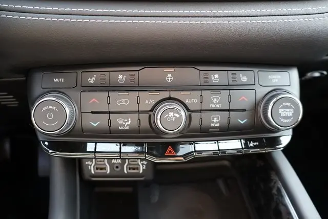 2024 Dodge Durango SRT 392 photo 19