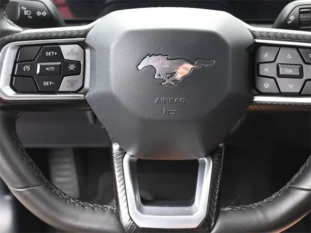 2024 Ford Mustang EcoBoost photo 17