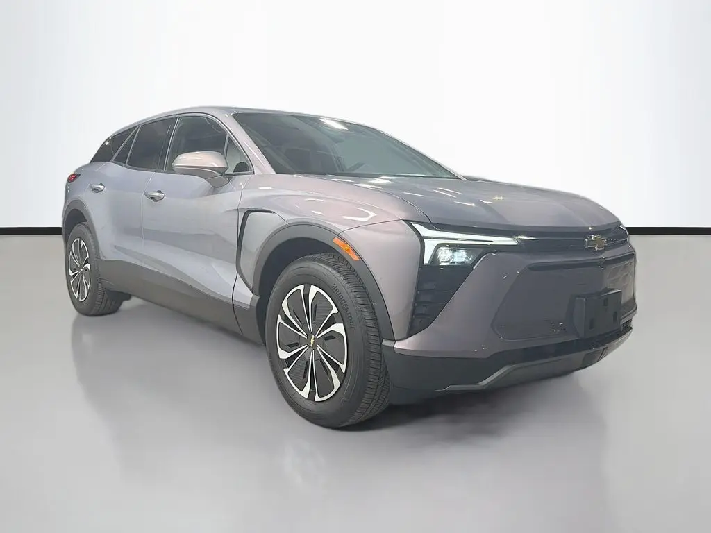 2025 Chevrolet Blazer EV LT's photo