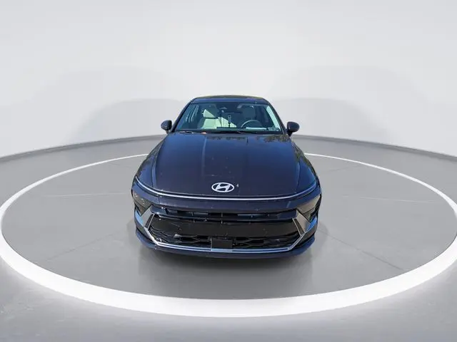 2024 Hyundai Sonata SEL photo 3