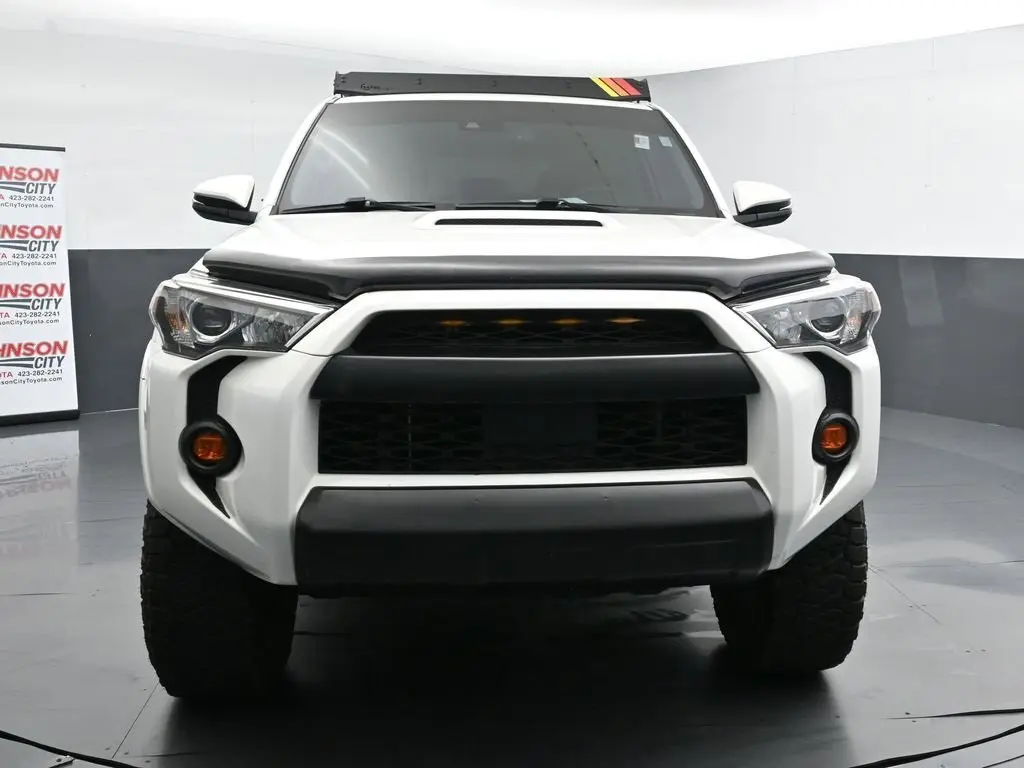 2021 Toyota 4Runner SR5 Premium 4WD photo 3