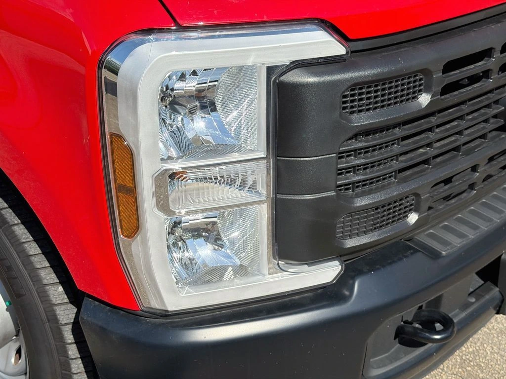 2024 Ford F-350 Super Duty XL - Photo 34