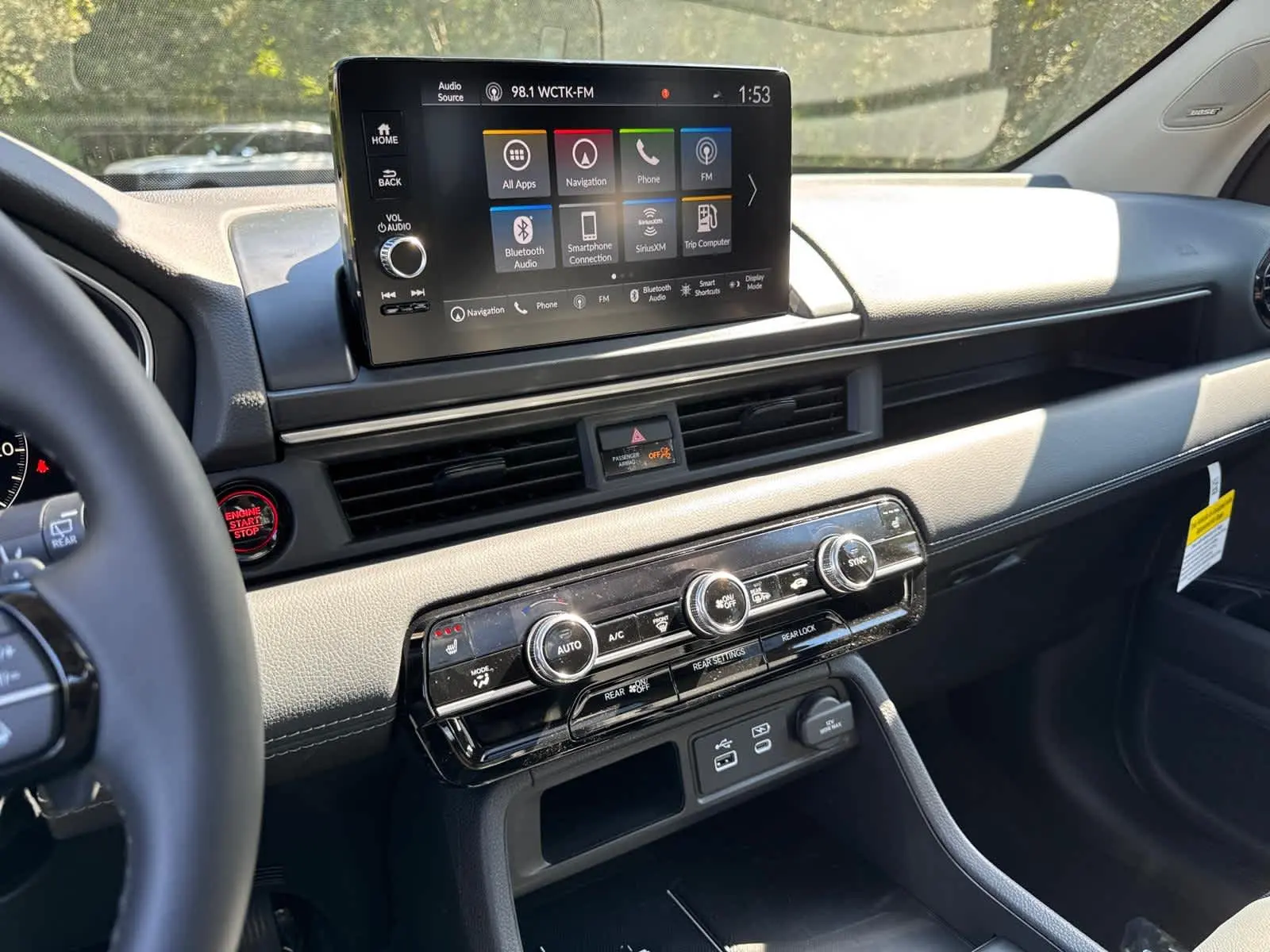 2025 Honda Pilot Touring photo 24