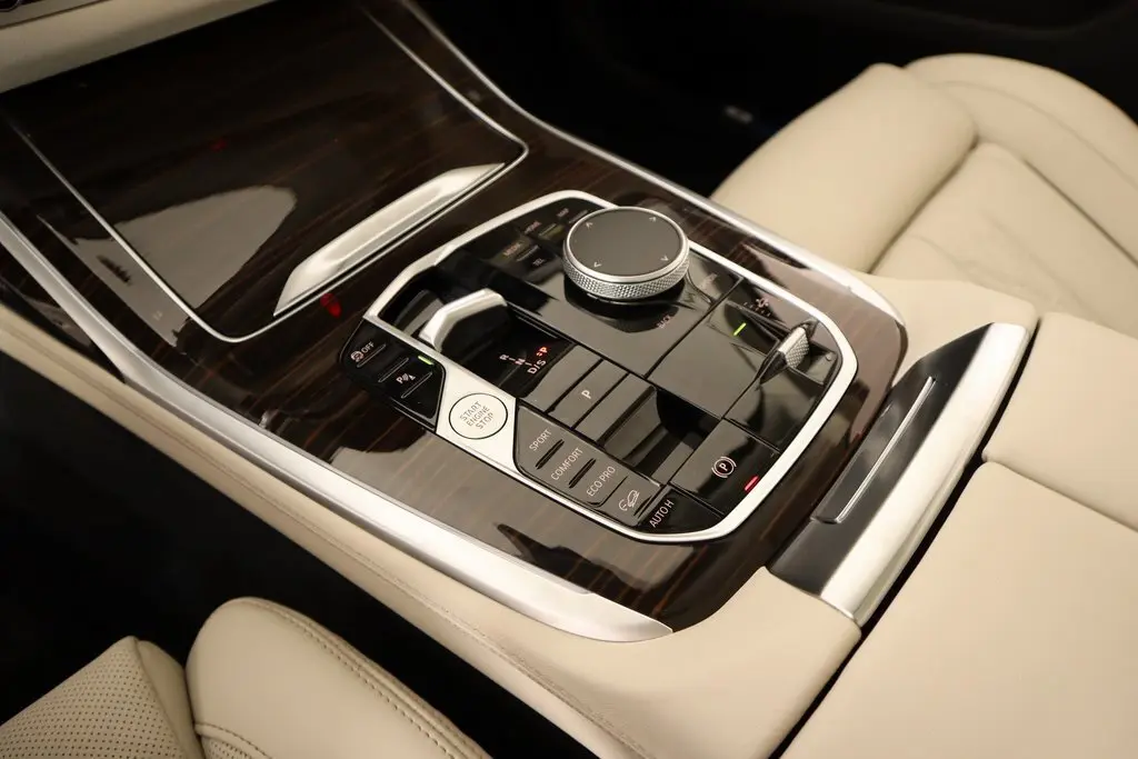 2026 Bmw X7 xDrive40i photo 8