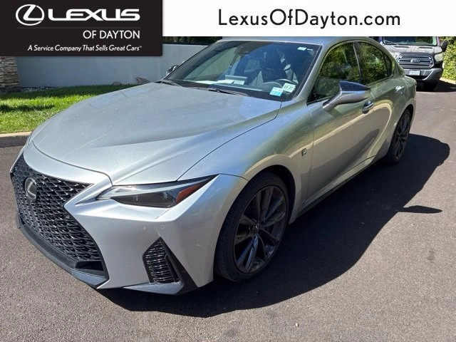 2022 Lexus IS