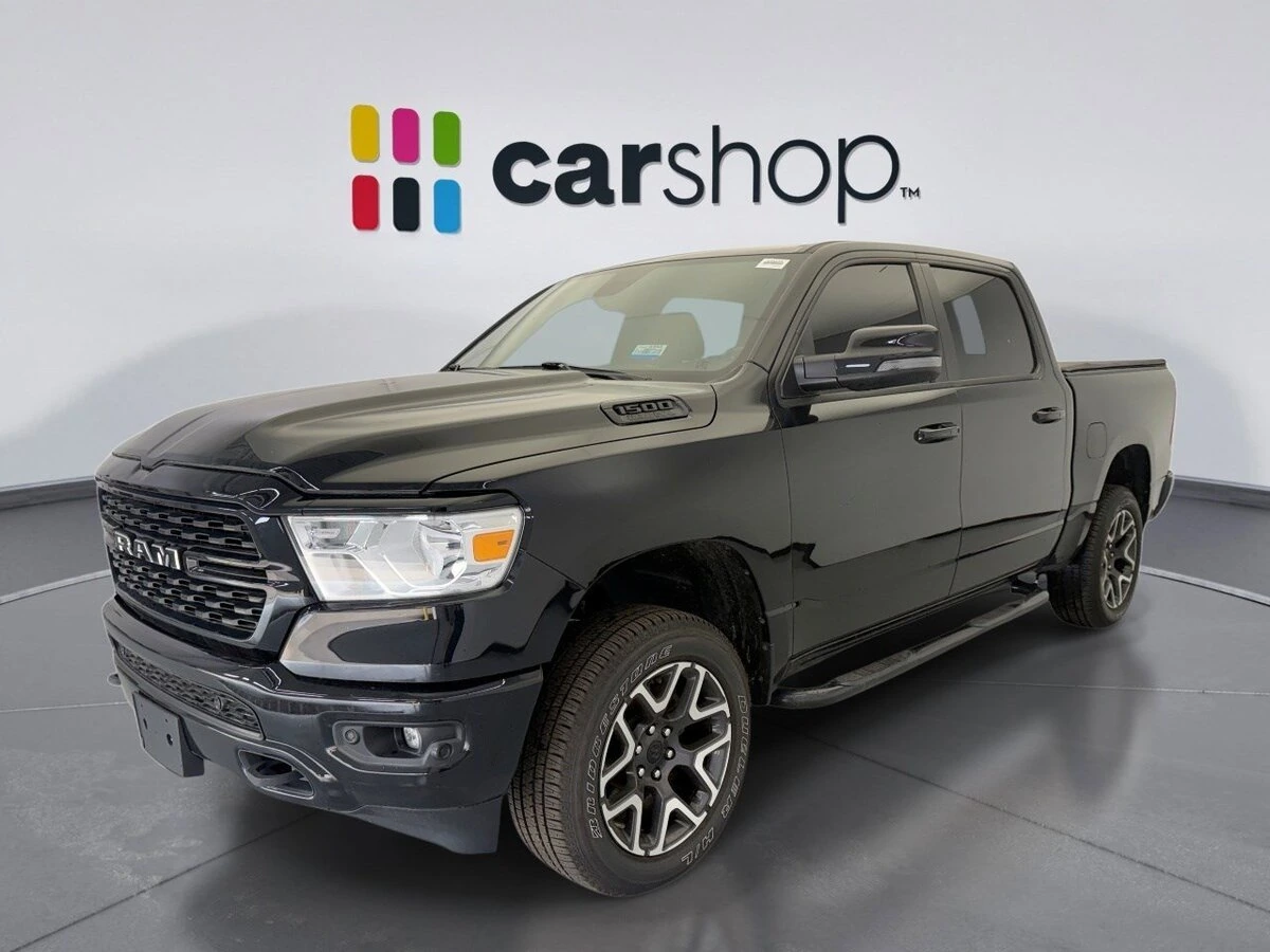 2023 RAM 1500 Big Horn/Lone Star 4x4 Crew Cab 5'7's photo