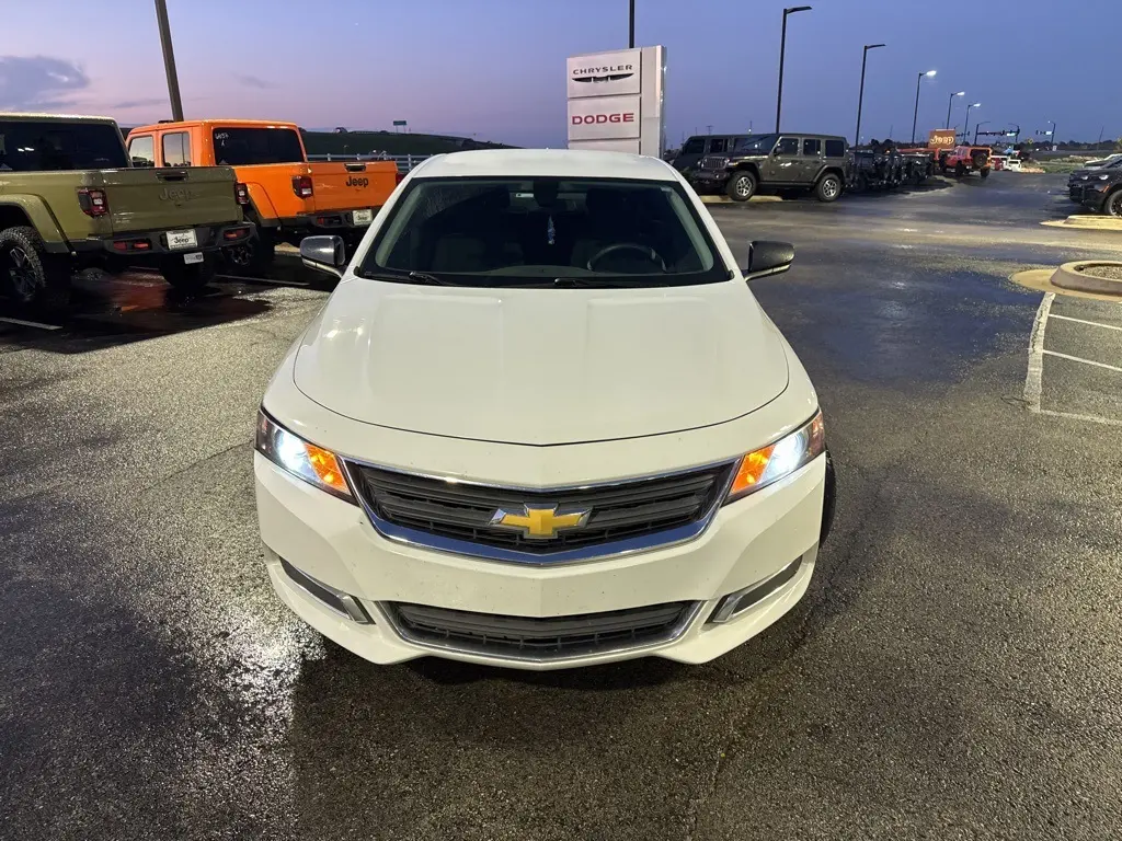 2017 Chevrolet Impala photo 8