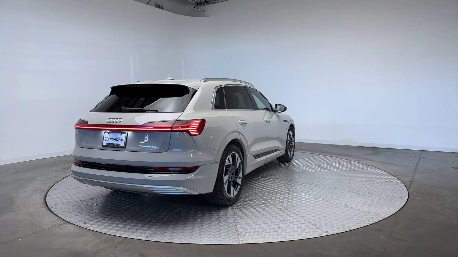 Used 2022 Audi e-tron Premium with VIN WA1AAAGE2NB005747 for sale in Highlands Ranch, CO