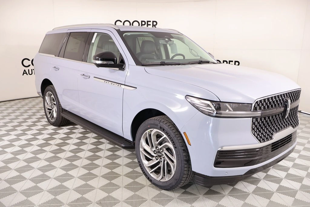 2026 Lincoln Navigator Premiere