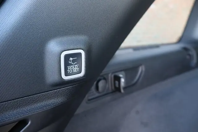 2025 Jeep Grand Cherokee Summit photo 36
