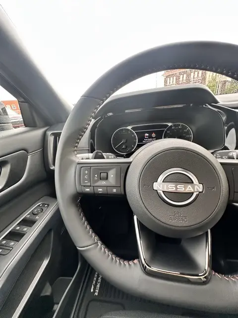 2025 Nissan Pathfinder Rock Creek photo 12