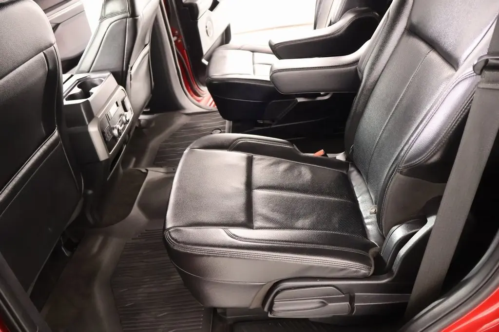 2020 Ford Expedition XLT photo 4