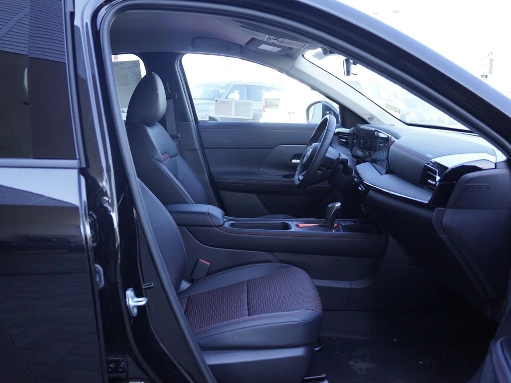 2026 Nissan KICKS SR AWD - Photo 26