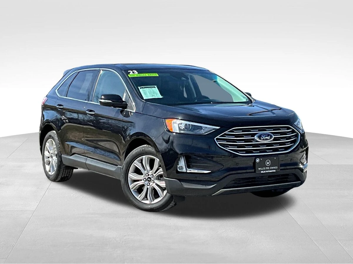 2023 Ford Edge Titanium