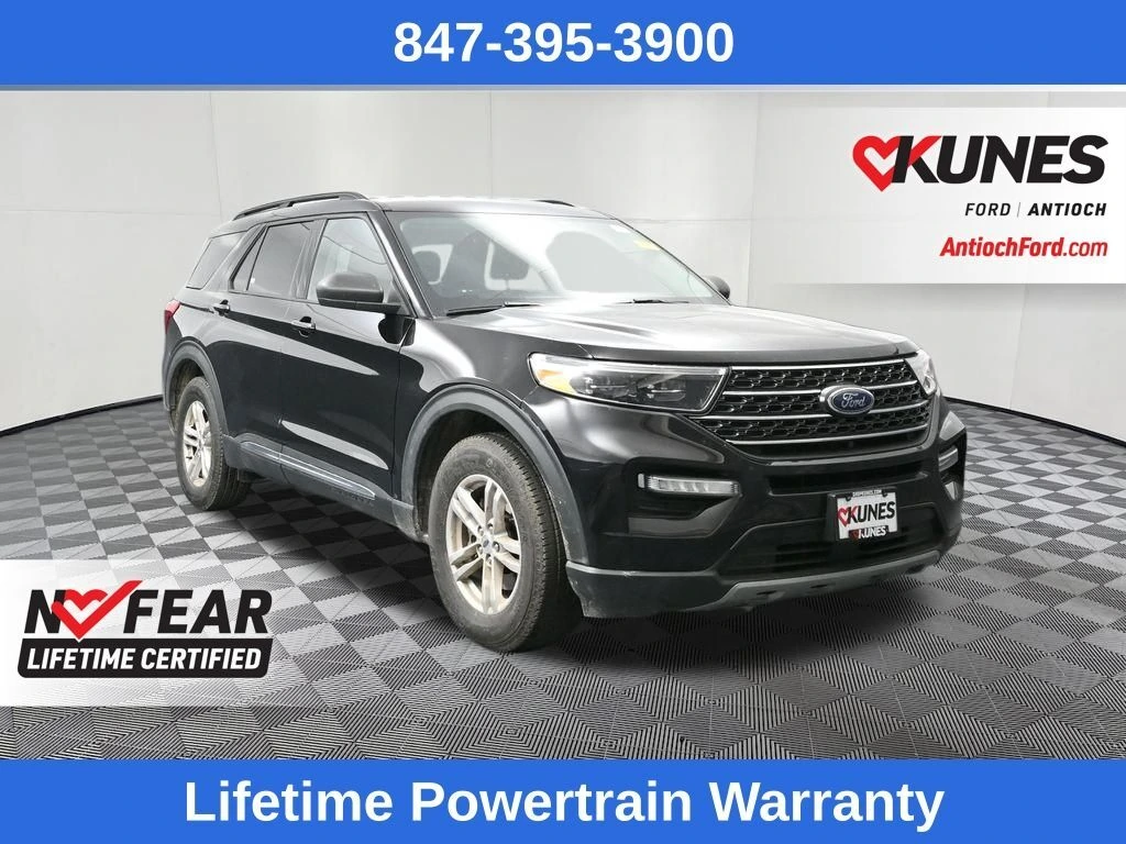 2022 Ford Explorer XLT's photo