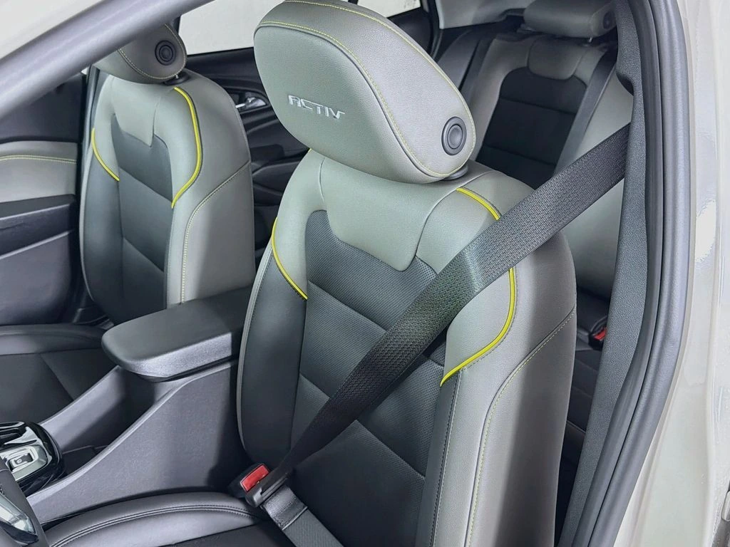 2026 Chevrolet Trax Activ - Photo 18
