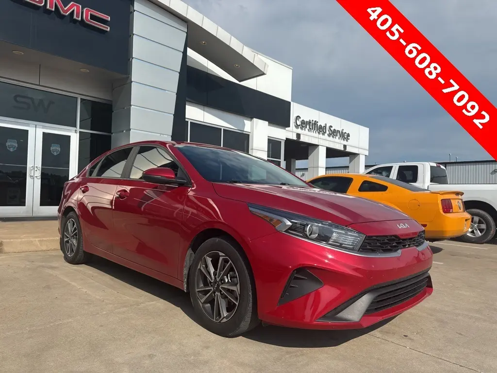 2022 Kia Forte LXS photo 5