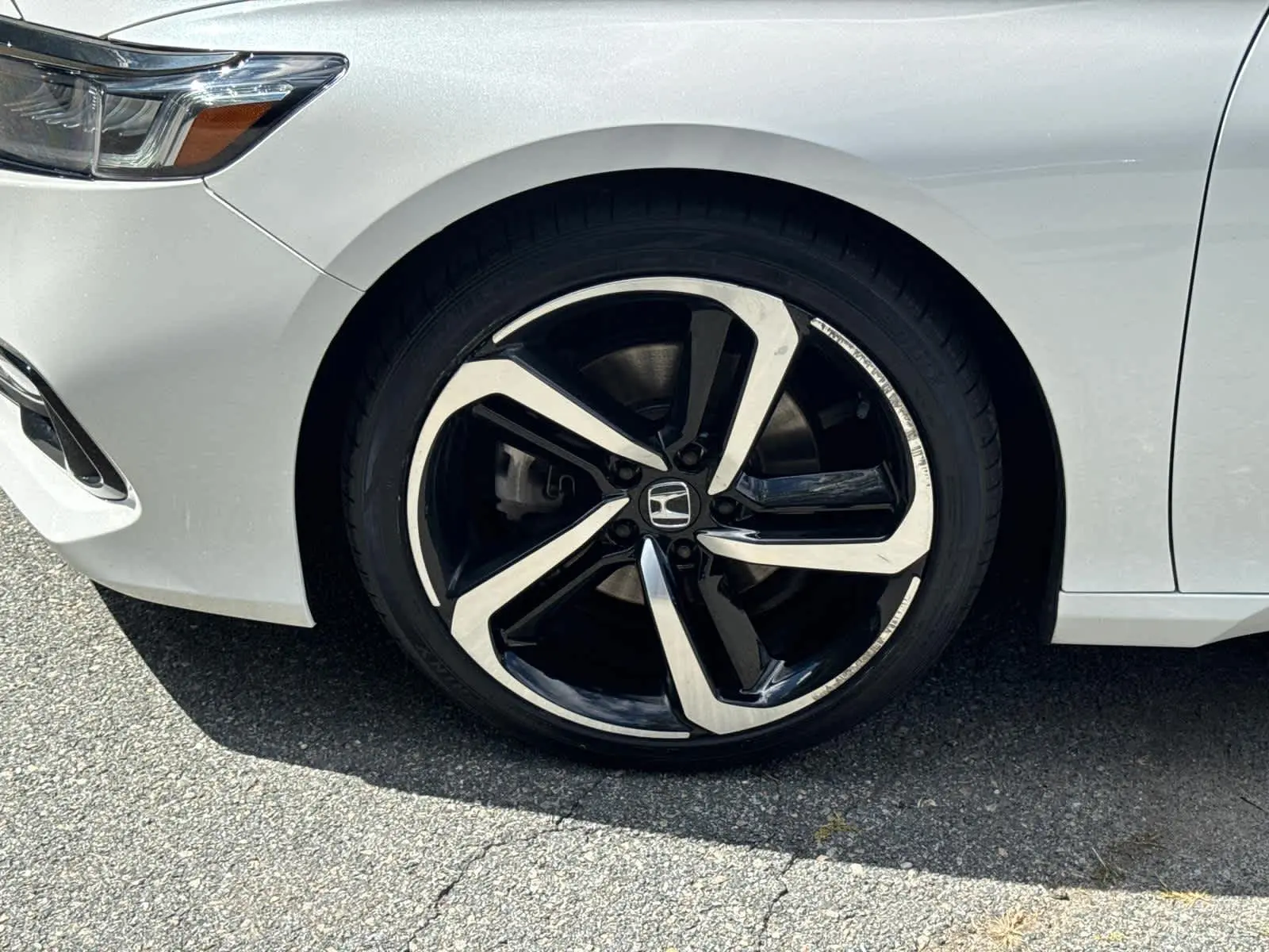 2022 Honda Accord Sport photo 9