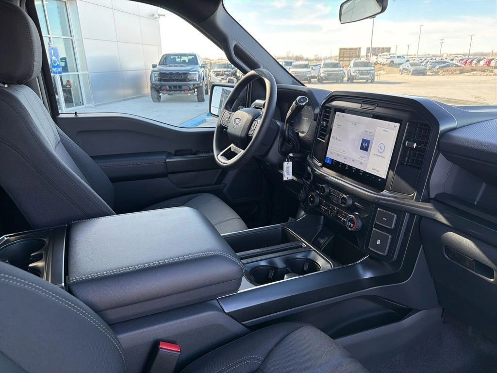 2026 Ford F-150 STX - Photo 25