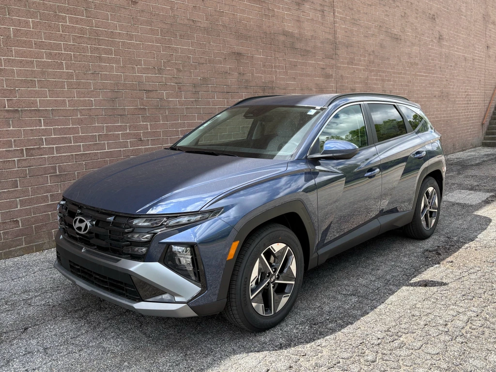 2026 Hyundai Tucson SEL FWD's photo