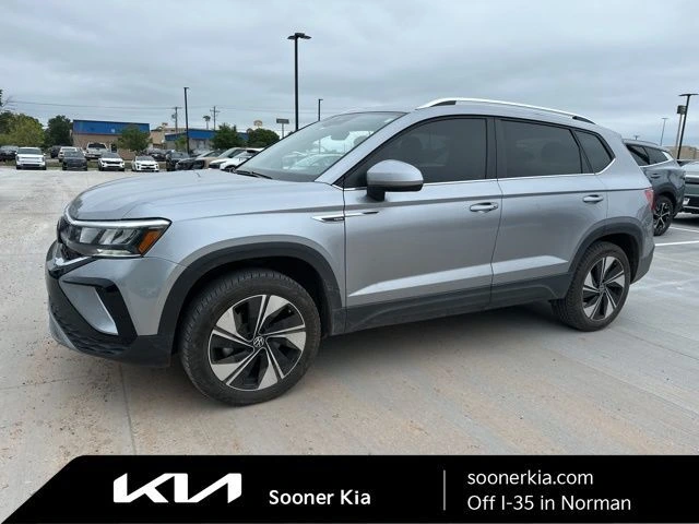 2024 Volkswagen Taos SE
