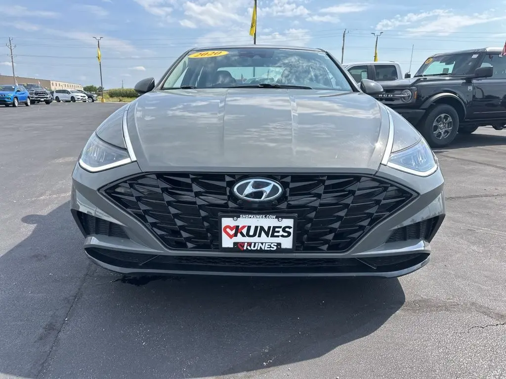 2020 Hyundai Sonata SEL photo 11