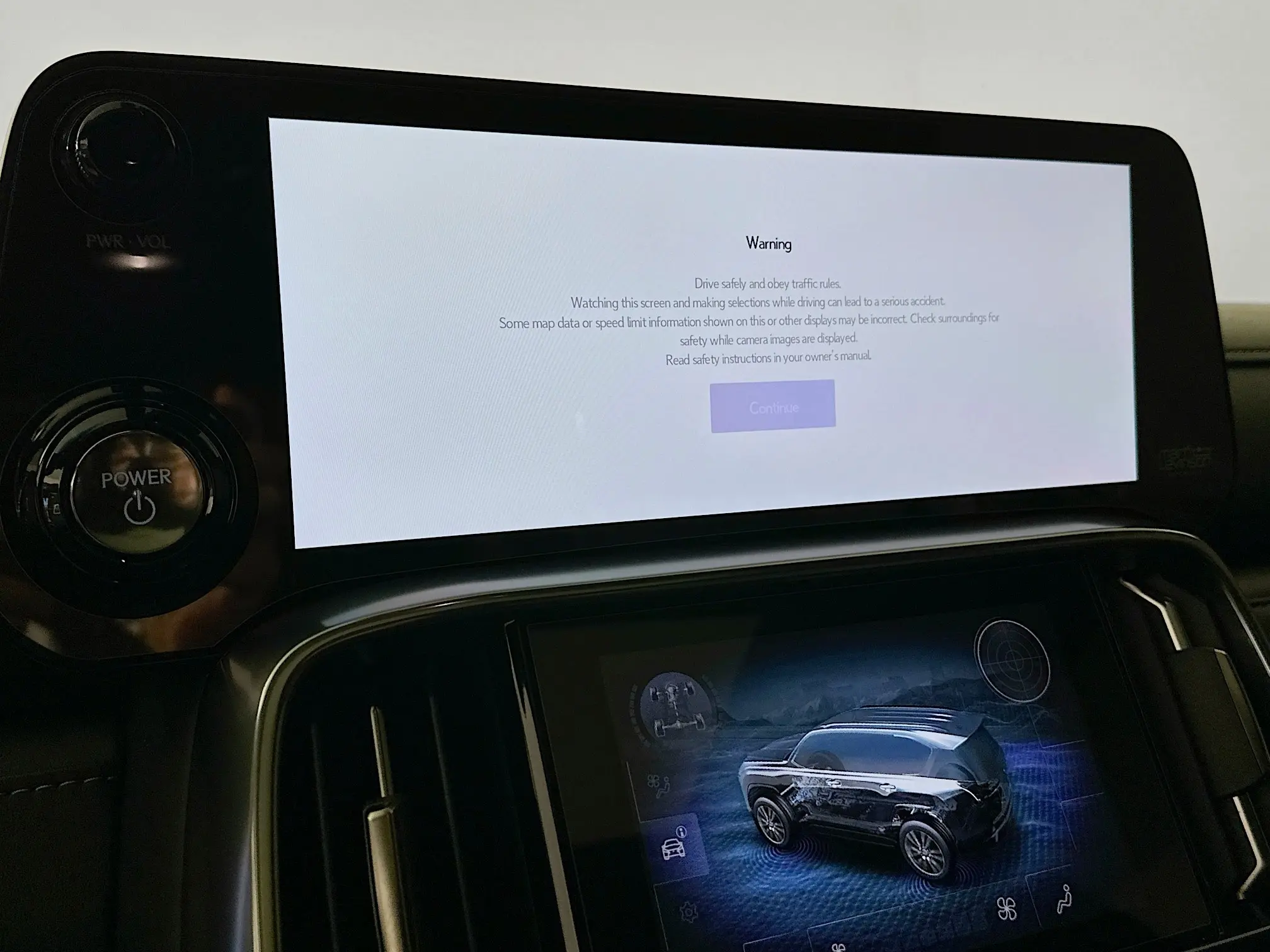 2025 Lexus LX photo 27