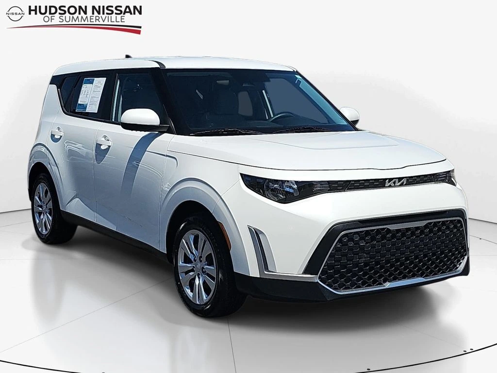 2024 Kia Soul 2.0L LX IVT's photo