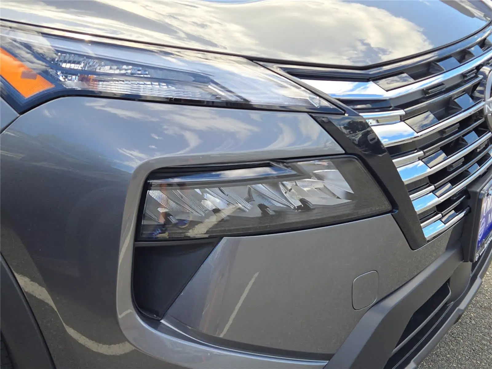 2026 Nissan Rogue S photo 4