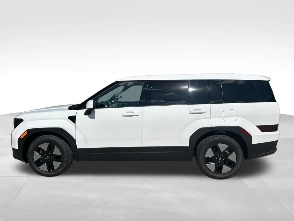 2026 Hyundai Santa Fe SE photo 6