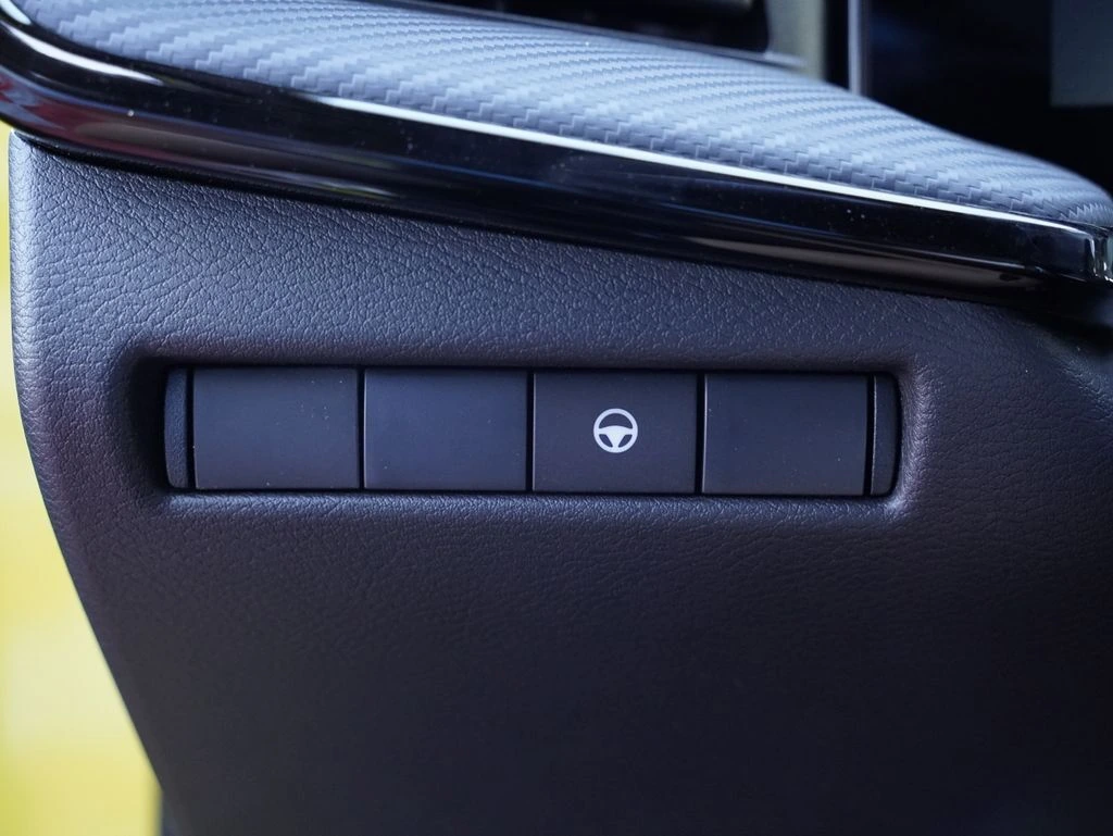 2026 Nissan KICKS SR AWD - Photo 11