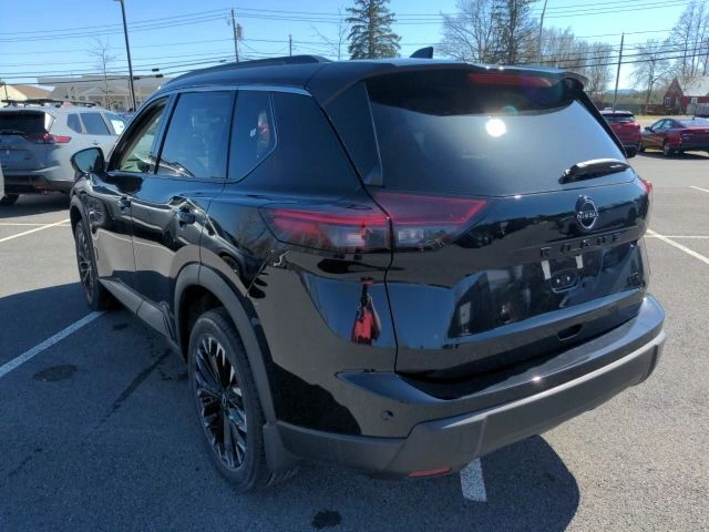 2026 Nissan Rogue Dark Armor - Photo 7
