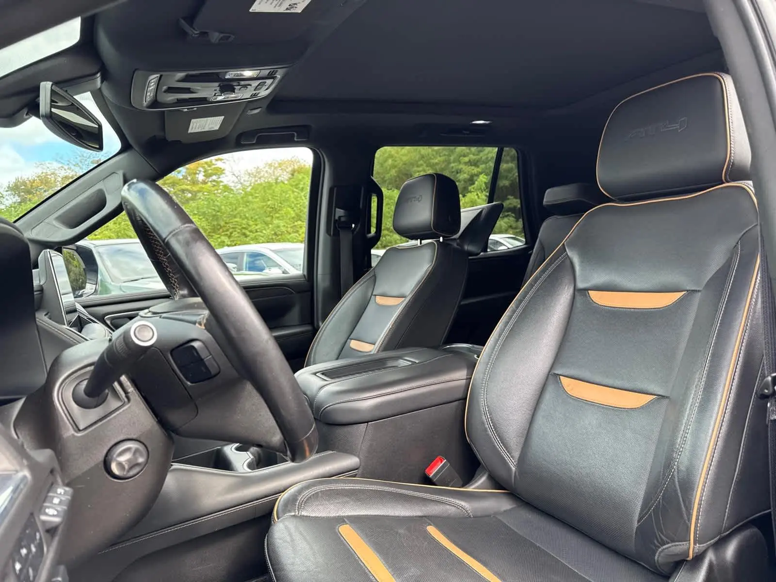 2021 Gmc Yukon AT4 photo 12