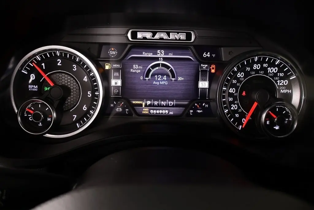 2020 Ram 1500 Laramie photo 4