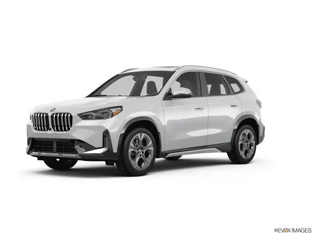 2026 BMW X1 28i's photo